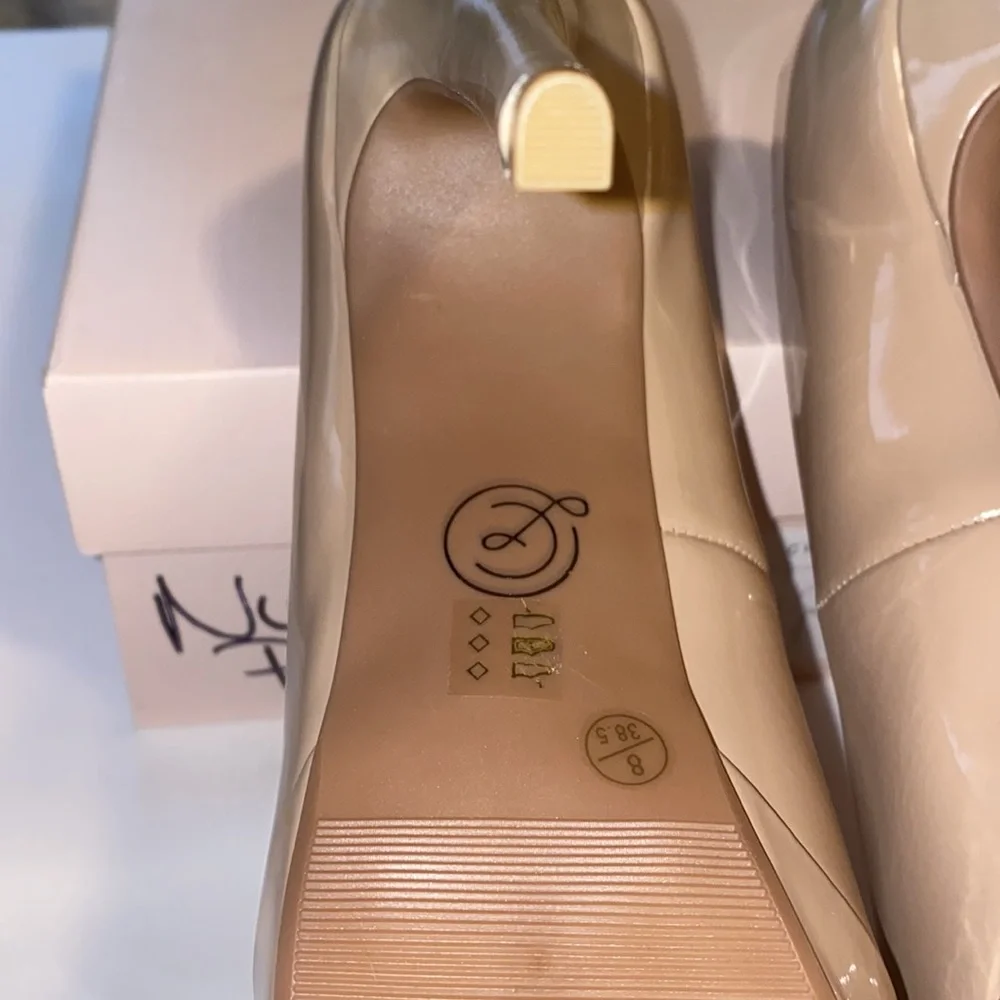 Nude Peep Toe Pumps Sz 8 by Chinese Laundry New in Box - Picture 7 of 11